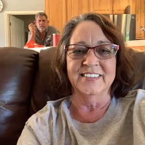 Meet your Posher, Brenda